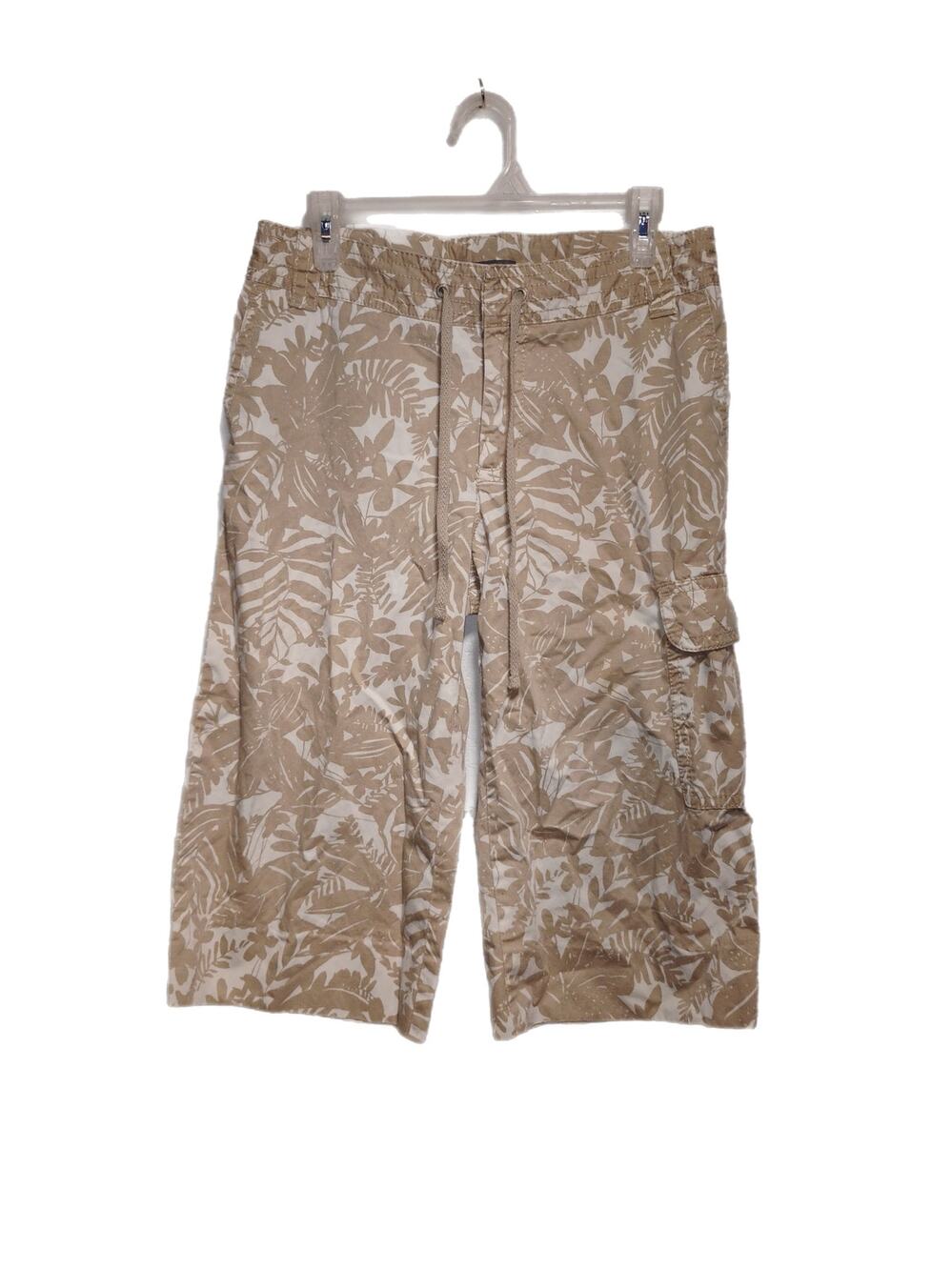Liz Claiborne Women's Capri Size 10